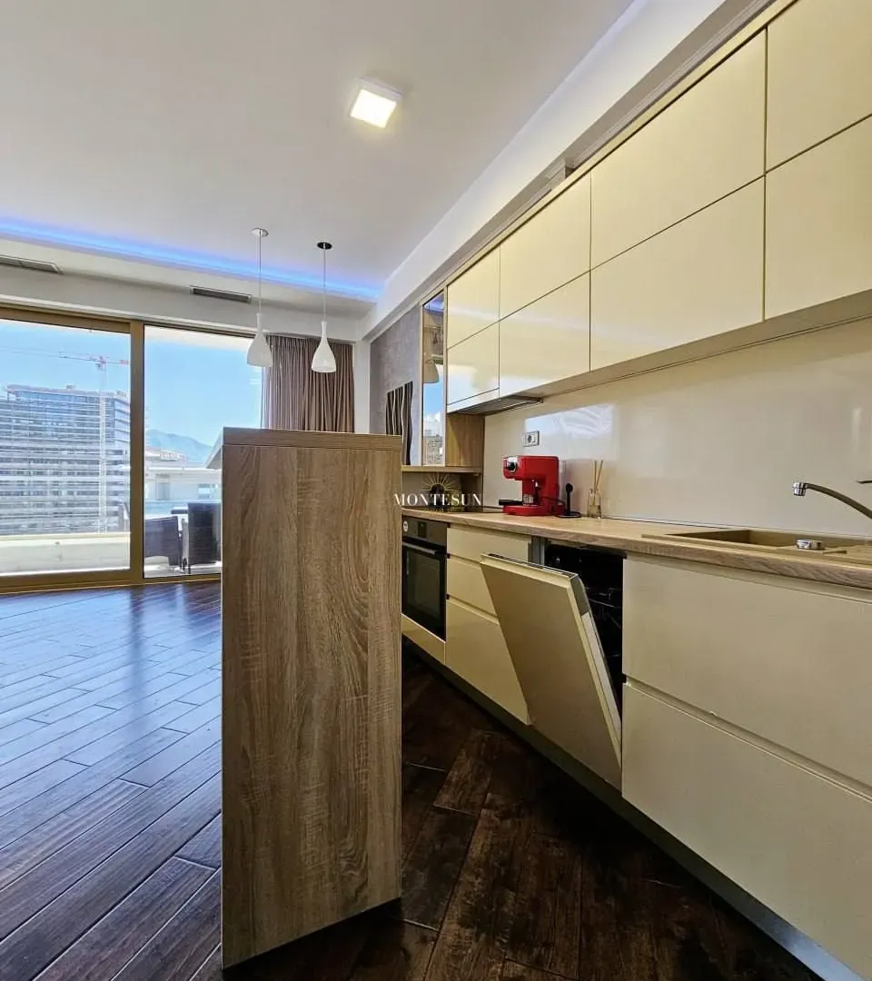 Rent, two bedroom apartment, 89m², Budva, Crna Gora