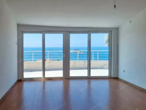 Prodaja, trosoban stan, 169m², Petrovac, Budva - image 9