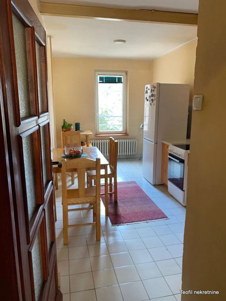 Sale, four bedroom apartment, 84m², Stari Grad, Beograd