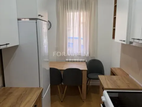 Izdavanje, trosoban stan, 60m², Bulbulder, Zvezdara Sve Podlokacije - image 2