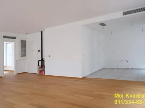 Prodaja, četvorosoban stan, 148m², Vračar Hram, Vračar Sve Podlokacije - image 3