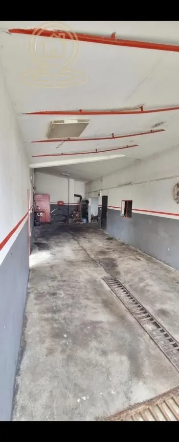 Prodaja, kuća, 400m², Aerodrom, Kragujevac