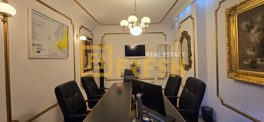 Izdavanje, poslovni prostor, 40m², Centar, Podgorica