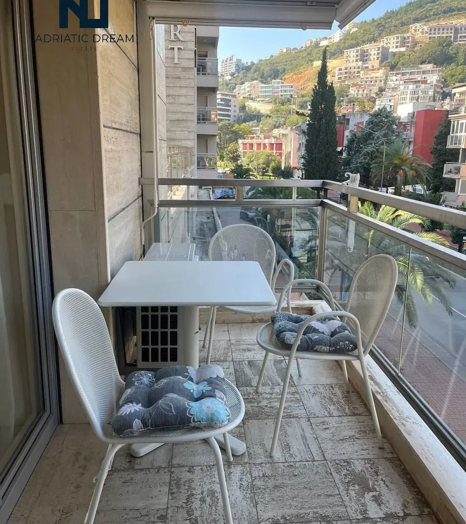Sale, one bedroom apartment, 47m², Centar, Budva