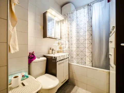 Prodaja, trosoban stan, 70m², Autokomanda, Voždovac Sve Podlokacije - image 8