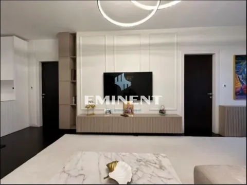 Prodaja, trosoban stan, 77m², Zemun Gornji Grad, Zemun Sve Podlokacije - image 3