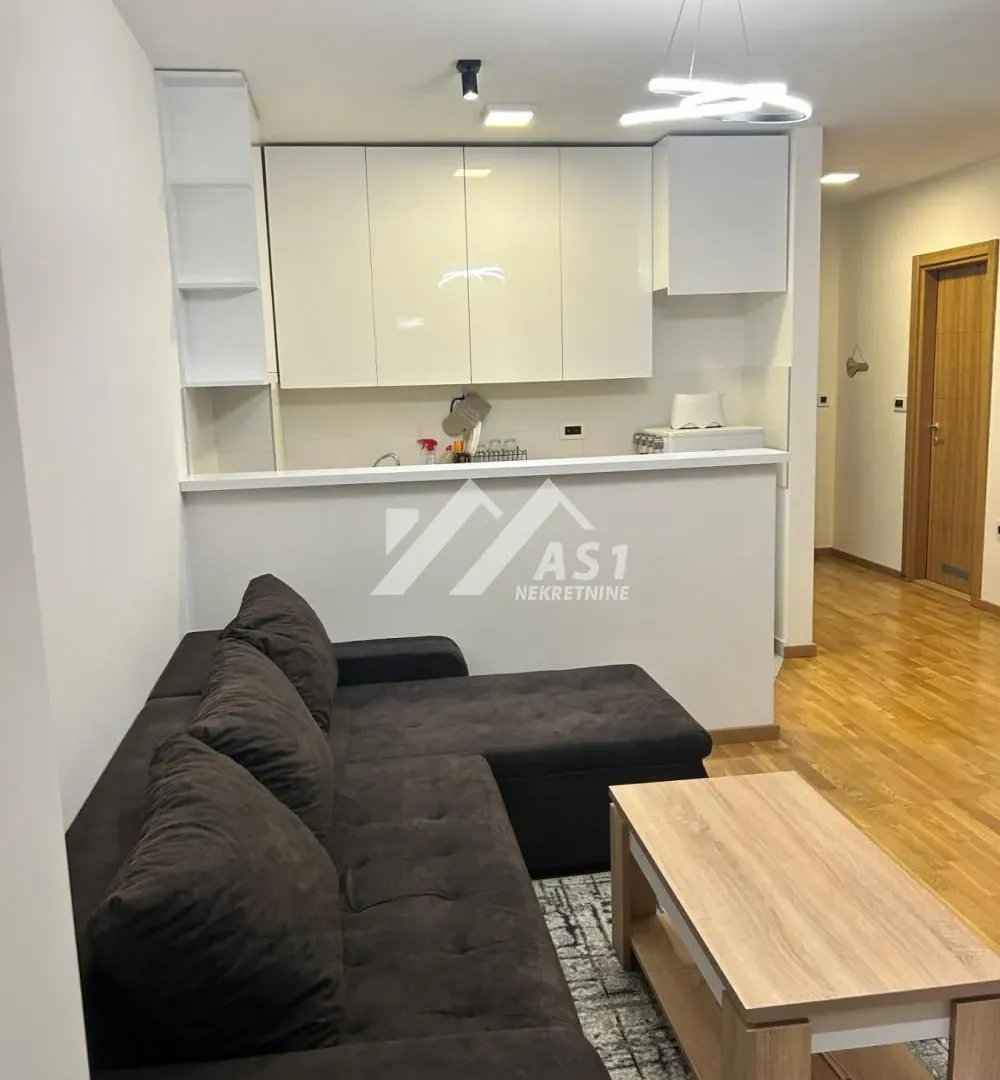 Izdavanje, dvosoban stan, 45m², Novi Majur, Petrovaradin
