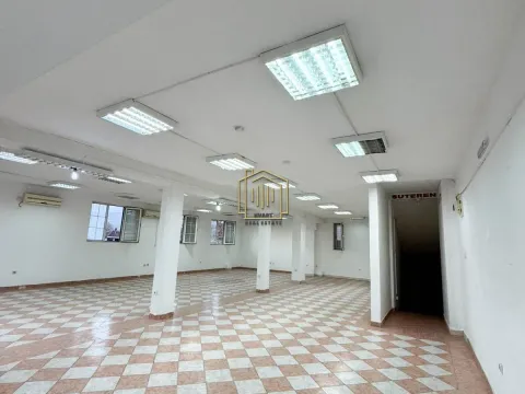 Izdavanje, poslovni prostor, 310m2, Zagorič, Podgorica Izdavanje, poslovni prostor, 310m2, Zagorič, Podgorica