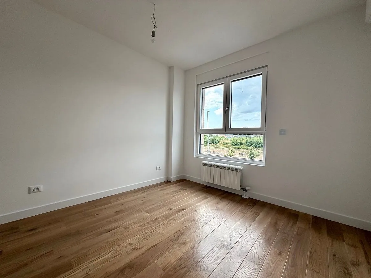 Izdavanje, poslovni prostor, 70m², Novi Beograd Blok 65, Novi Beograd Sve Podlokacije