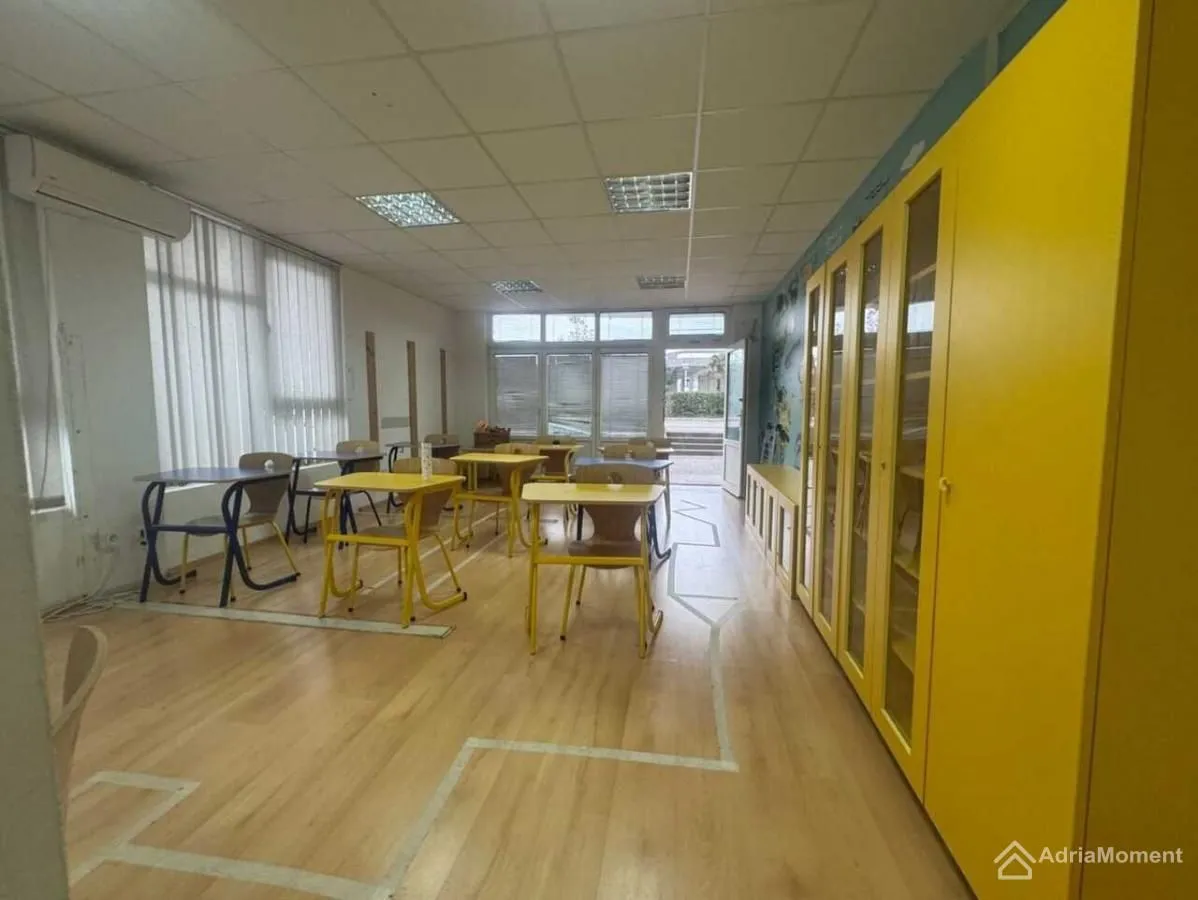 Sale, office space, 74m², Seljanovo, Tivat