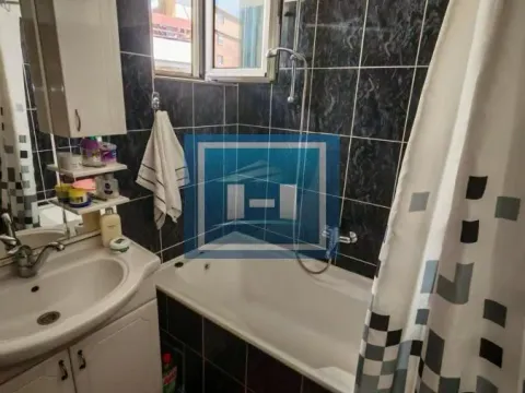 Izdavanje, kuća, 94m², Centar, Paraćin - image 7