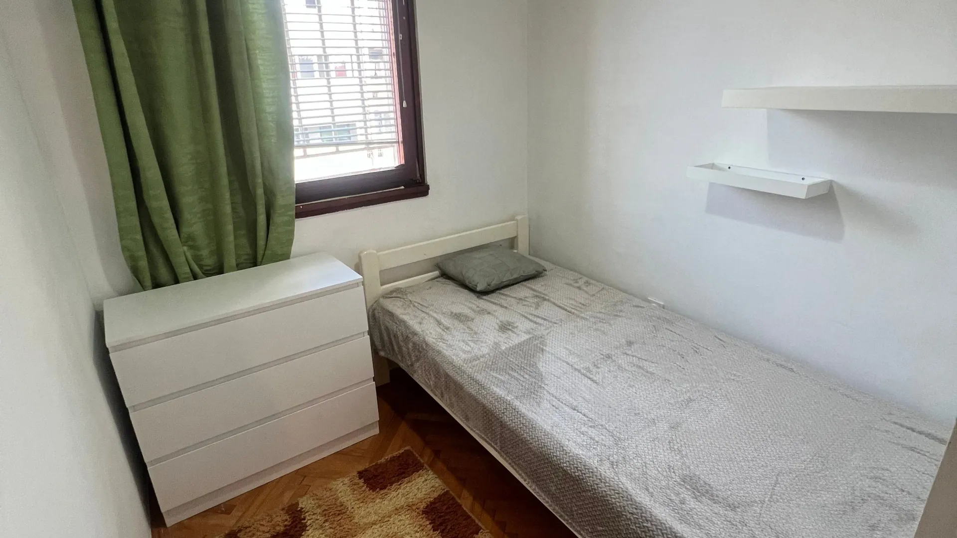 Rent, one bedroom apartment, 37m², Centar, Bar