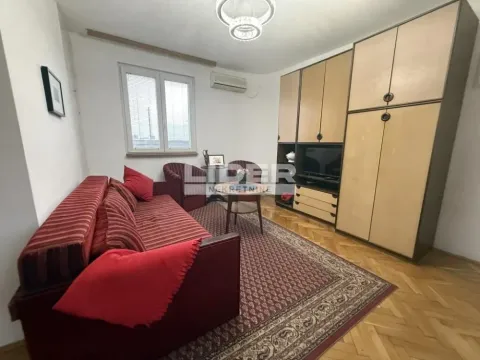 Izdavanje, dvosoban stan, 39m², Novi Beograd Blok 1 Fontana, Novi Beograd Sve Podlokacije - image 4