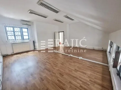 Rent, office space, 160m², Južni Bulevar, Vračar Sve Podlokacije - image 2