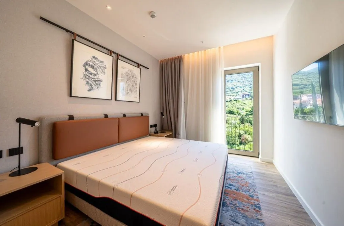 Prodaja, dvosoban stan, 91m², Boka Place, Tivat