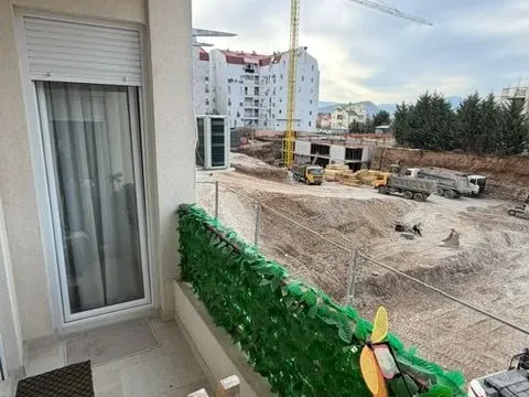 Rent, two bedroom apartment, 57m², Ljubović, Podgorica - image 5