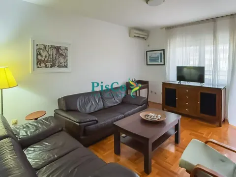 Rent, two bedroom apartment, 75m², Stari Aerodrom, Podgorica - image 1