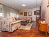 Izdavanje, stan, 200m², Gorica C, Podgorica - image 12