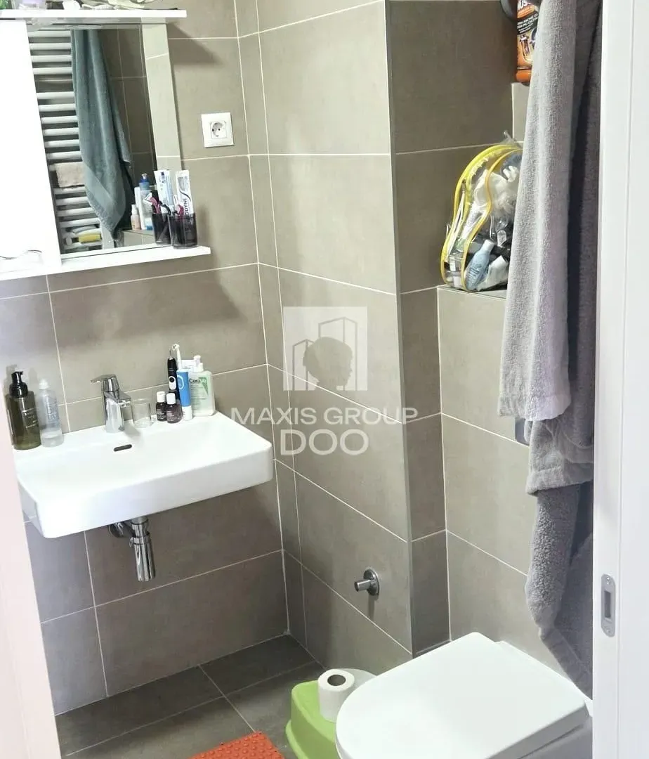 Rent, three bedroom apartment, 80m², Zemun Sve Podlokacije, Beograd
