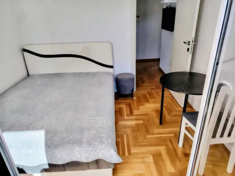 Rent, two bedroom apartment, 70m², Maslinjak, Budva - image 8