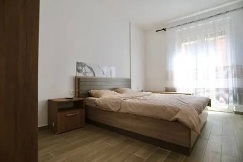 Izdavanje, jednosoban stan, 45m², Bečići, Budva - image 6