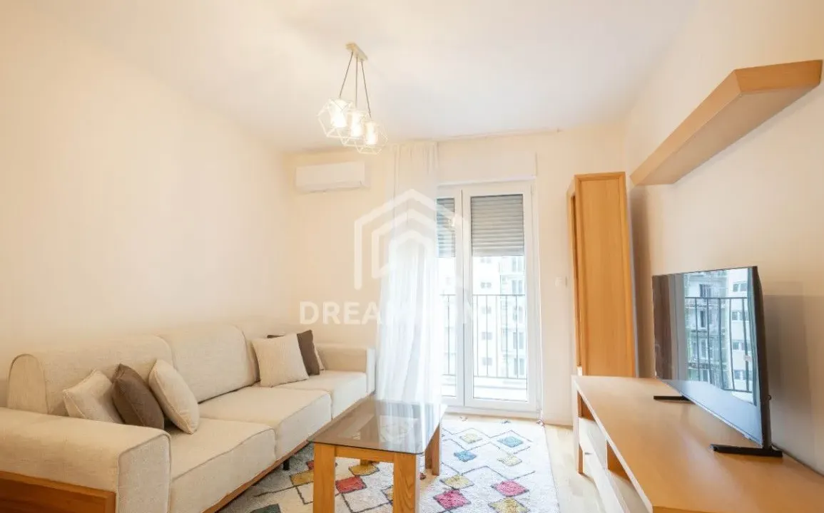 Izdavanje, jednosoban stan, 40m², Zabjelo, Podgorica