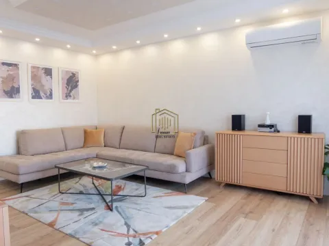 Rent, two bedroom apartment, 86m², Centar, Podgorica - image 1