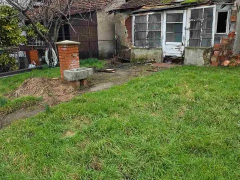 Prodaja, kuća, 41m², Karaburma, Palilula Sve Podlokacije - image 2