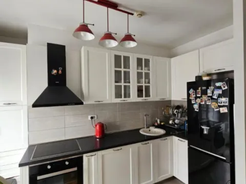 Izdavanje, jednosoban stan, 50m², City Kvart, Podgorica - image 1