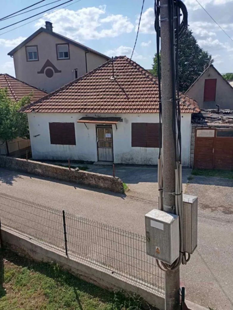 Prodaja, kuća, 110m², Humci, Nikšić