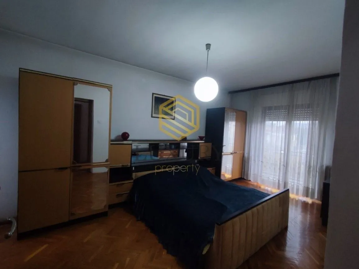 Rent, house, 200m², Zagorič, Podgorica
