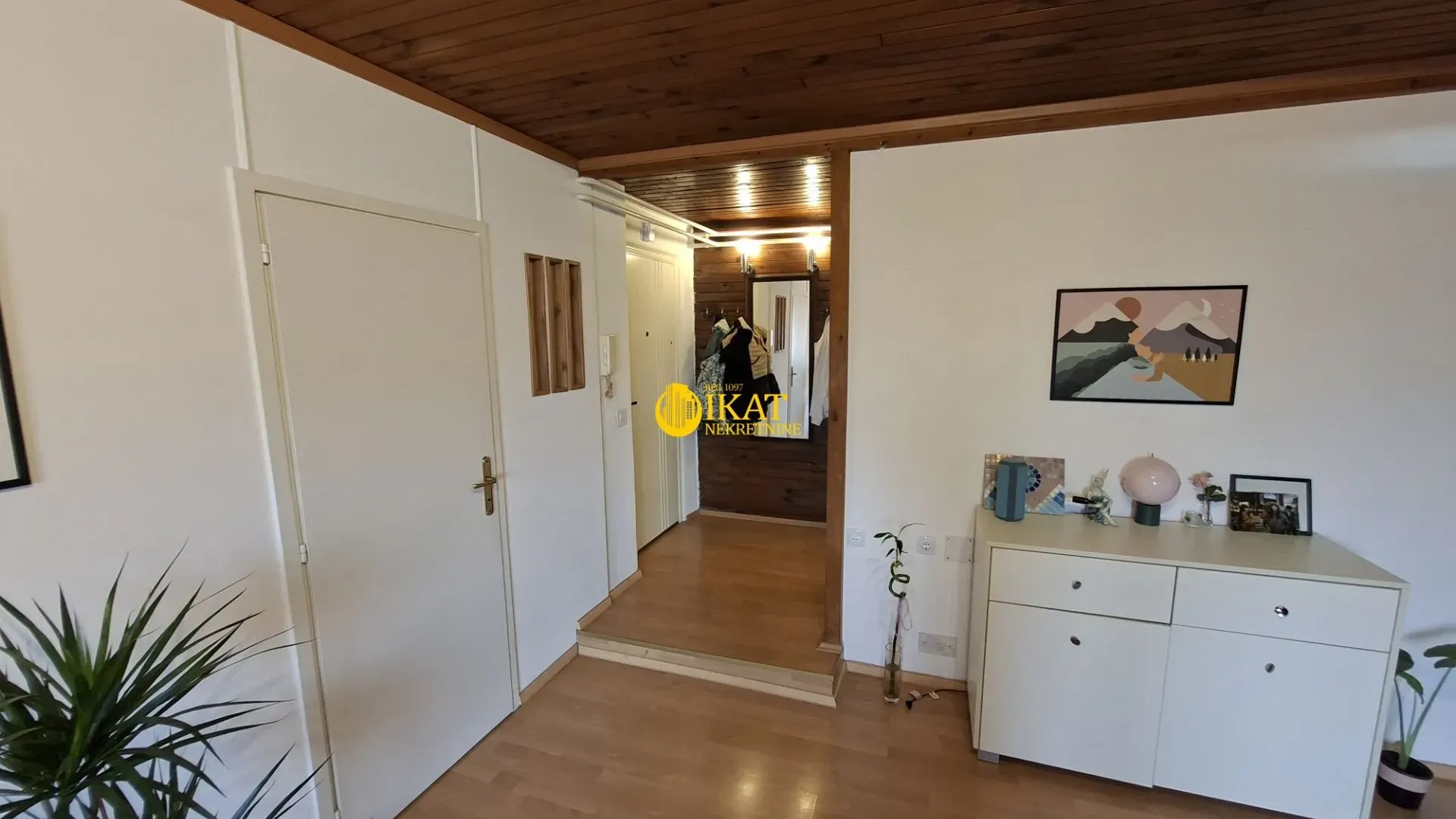 Prodaja, trosoban stan, 73m², Stari Grad, Beograd