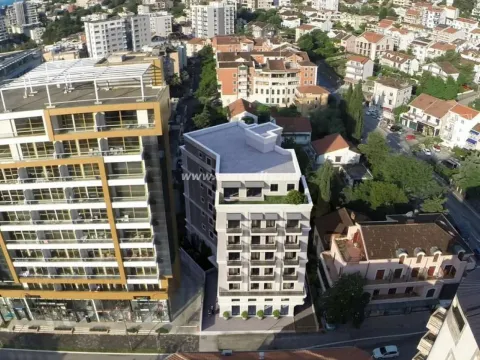 Sale, one bedroom apartment, 47m², Budva, Crna Gora - image 1