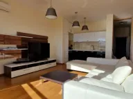 Izdavanje, dvosoban stan, 95m², Bečići, Budva - image 3