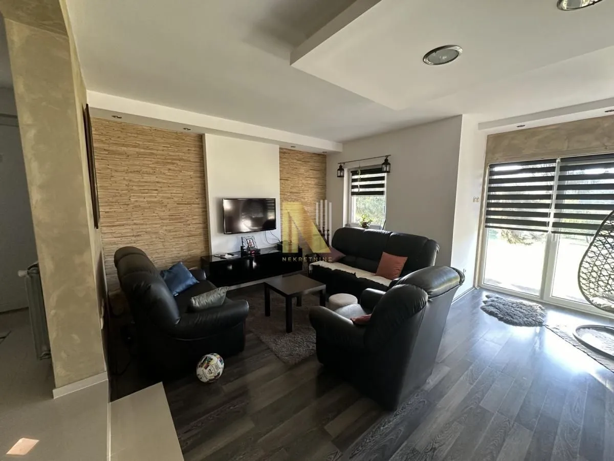 Prodaja, kuća, 108m², Alibegovac, Petrovaradin