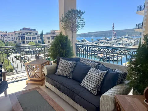 Izdavanje, trosoban stan, 223m², Porto Montenegro, Tivat - image 13