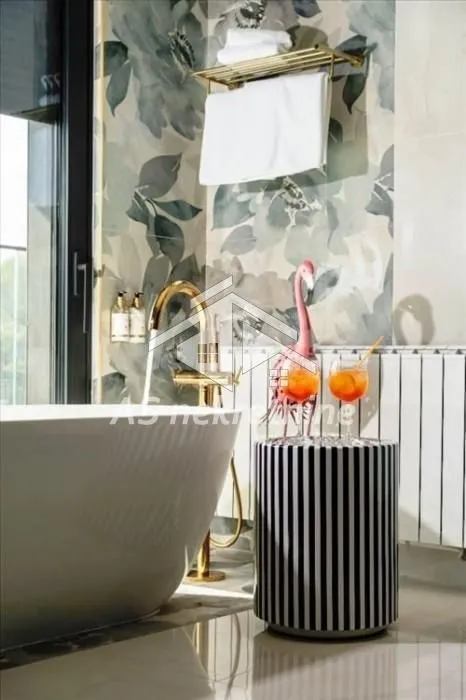 Izdavanje, četvorosoban stan, 450m², Tošin bunar, Novi Beograd Sve Podlokacije