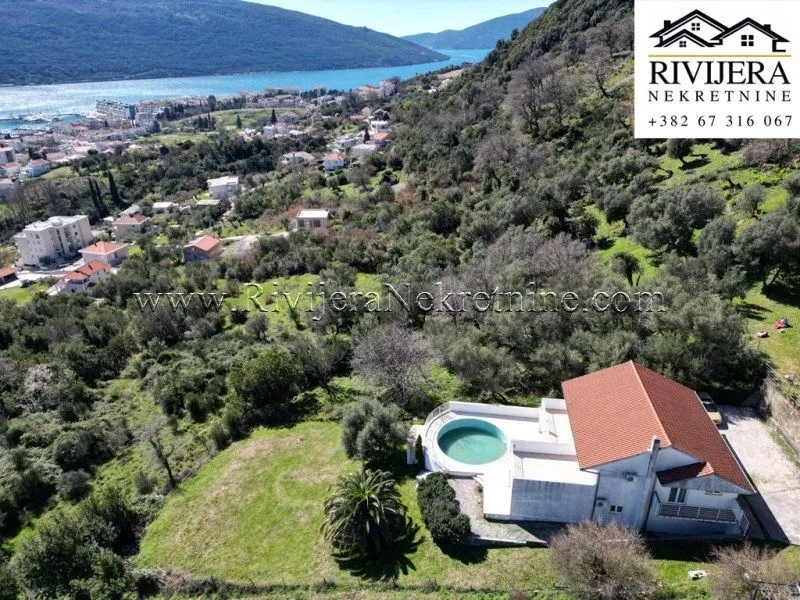 Prodaja, kuća, 212m², Đenovići, Herceg Novi