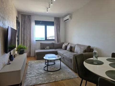 Sale, two bedroom apartment, 71m², Bečići, Budva - image 17