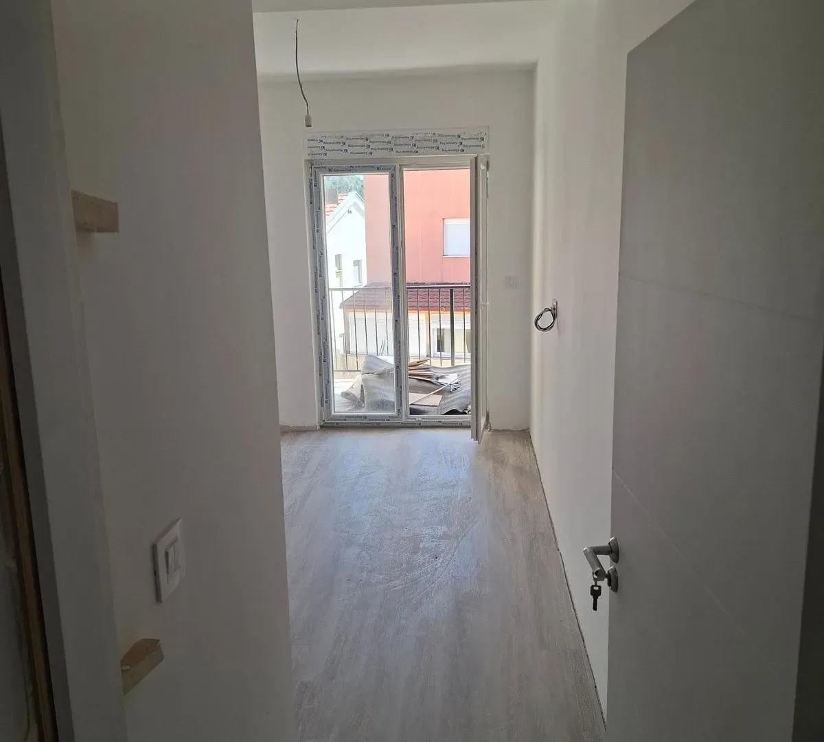 Sale, one bedroom apartment, 56m², Lazi, Budva