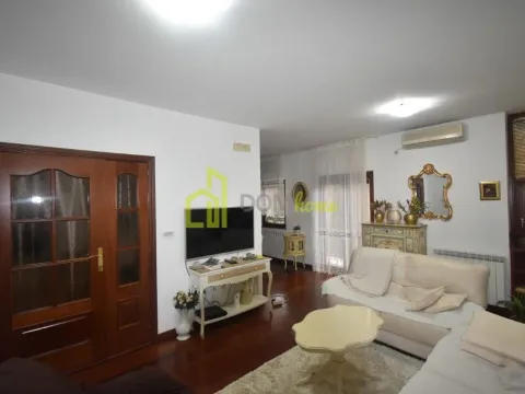 Rent, three bedroom apartment, 100m², Gorica C, Podgorica - image 13