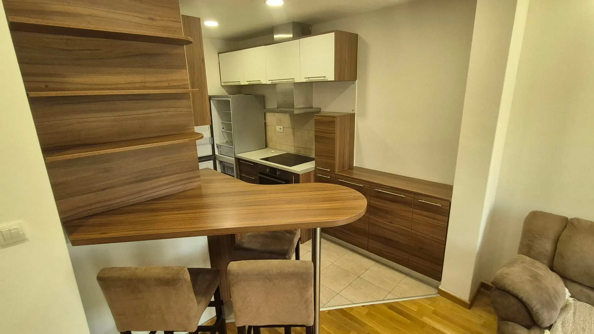 Prodaja, jednosoban stan, 43m², Ljubović, Podgorica