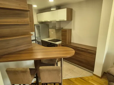 Prodaja, jednosoban stan, 43m², Ljubović, Podgorica - image 9