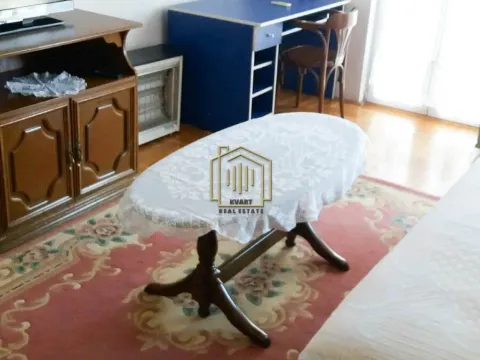 Izdavanje, jednosoban stan, 45m², City Kvart, Podgorica