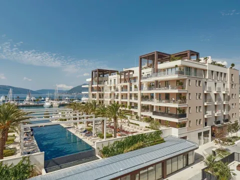 Sale, three bedroom apartment, 193m², Porto Montenegro, Tivat