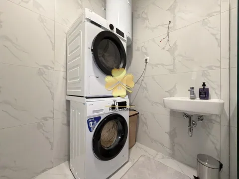 Izdavanje, dvosoban stan, 70m², Stari Aerodrom, Podgorica - image 12