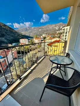 Rent, one bedroom apartment, 43m², Boreti, Budva - image 3