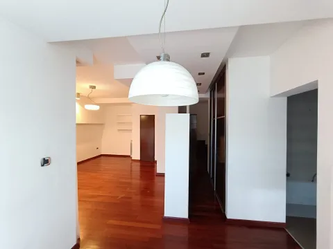 Prodaja, dvosoban stan, 94m², Preko Morače, Podgorica - image 4