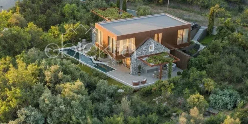Prodaja, kuća, 352m², Tivat, Crna Gora