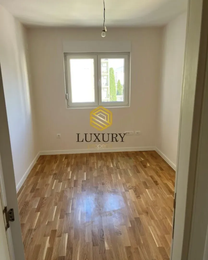 Prodaja, stan, 58m², Pobrežje, Podgorica